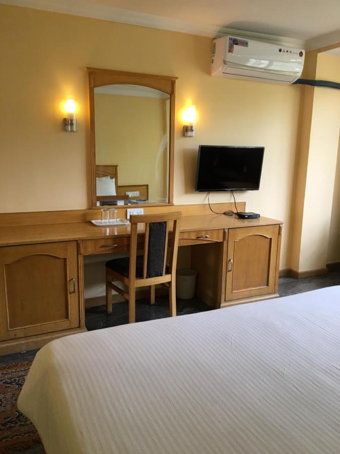 Asr Guesthouse Tirupati Buitenkant foto